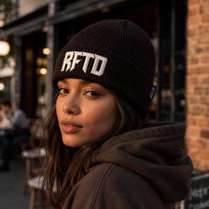 Custom Logo Plaid Knit Beanie OEM Embroidery Leather Label High Quality Tartan Unisex Wholesale Supplier Winter Hat - Product Image 5