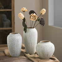 Vase en céramique blanche Vase à fleurs en détresse rétro Accessoires pour la maison pour arrangement floral Décor à la maison