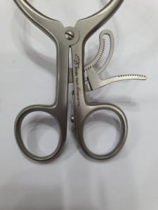 Neroma gelpi retractors เครื่องดึงกลับผ่าตัดปลายทู่135มม. 5 14 "1x1 - Product Image 5