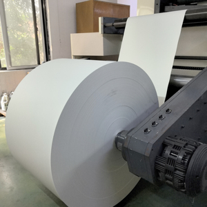 Alta qualidade Brown Craft <span class=keywords><strong>Paper</strong></span> Roll impermeável PE revestimento personalizado largura impressa <span class=keywords><strong>Rolling</strong></span> Papers para bebidas café - Product Image 2