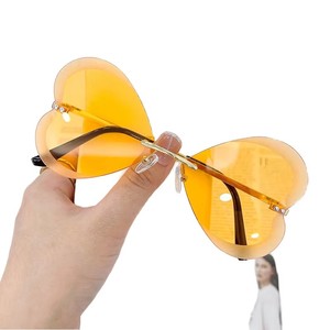 Duchi แว่นตาไล่ระดับสีประดับเพชรแบบไร้กรอบ UV400แว่นกันแดดแนวยุโรปอเมริกัน - Product Image 1