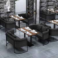 Table de restaurant moderne de luxe, base en métal noir robuste, table de salle à manger commerciale, table de café écologique pour l'extérieur, bistro, café