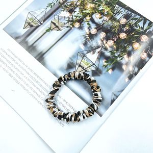 Cinta para el pelo de satén, 1cm de ancho, estilo de moda, 1cm, venta al por mayor - Product Image 3