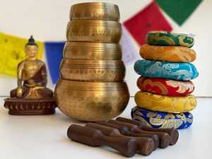 ชามร้องเพลงตีมือทิเบตสำหรับการทำสมาธิเสียงความสงบสุขและความรักเครื่องชามโยคะสติทำในอัตราขายส่ง - Product Image 3