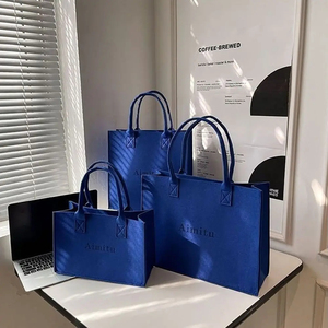 Bolsa <span class=keywords><strong>de</strong></span> Compras <span class=keywords><strong>de</strong></span> <span class=keywords><strong>Fieltro</strong></span> al por Mayor, <span class=keywords><strong>de</strong></span> Gran Capacidad, Color Sólido Simple, <span class=keywords><strong>con</strong></span> Logotipo - Product Image 2