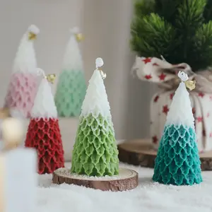 맞춤형 제조 업체 베스트 셀러 화이트 그린 트리 모양의 크리스마스 양초 크리스마스 트리 양초