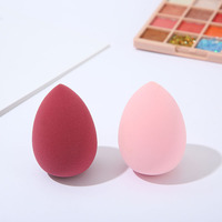 Grosir hadiah Natal Souvenir Makeup spons kosmetik Blender lembut dengan paket kotak bulat