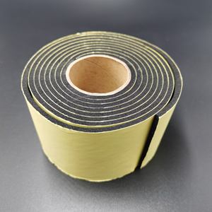 Bande d'étanchéité en <span class=keywords><strong>mousse</strong></span> EPDM pour l'étanchéité des joints de porte de <span class=keywords><strong>garage</strong></span> - Product Image 1