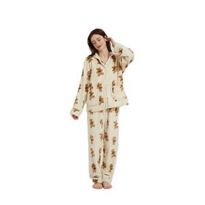 Pijamas de franela de manga larga para mujer, ropa de dormir personalizable con letras estampadas, de alta calidad, venta al por mayor - Product Image 6