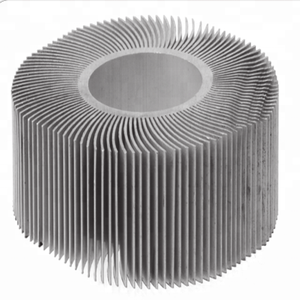 Aluminium Aluminium Extrusion T3-T8 Härtetruck Aluminiumwärmedispensorium-Wärmerohr mit CNC-Bearbeitung - Product Image 1