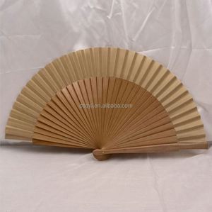 Éventail espagnol flamenco, art populaire, 9 pouces (23 cm), peint, en bois et tissu, noir avec bordure rouge - Product Image 5