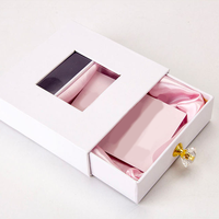 Boîte à bijoux personnalisée en carton rigide avec fenêtre transparente, style tiroir, gaufrage et dorure à chaud, pelliculage mat, recyclable