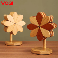 WOQI Dessous de plat de moulin à vent en bois design bambou Plats chauds Isolation Pad Pot Holders for Home Decor