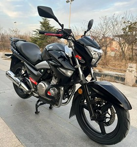 <span class=keywords><strong>Suzuki</strong></span> Modèle <span class=keywords><strong>GW</strong></span> <span class=keywords><strong>250</strong></span> Motos Sportives d'Occasion à Essence Populaires Motos de Route 200-400CC >180km/h - Product Image 1