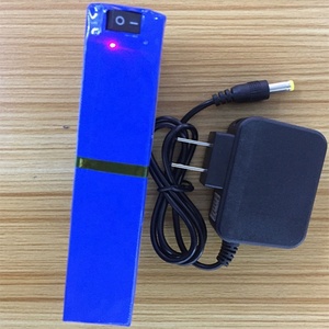 بطارية ليثيوم أيون محمولة قابلة لإعادة الشحن بقوة 12 فولت وسعة 6800 مللي أمبير في الساعة للكاميرات وكاميرات الفيديو - Product Image 5