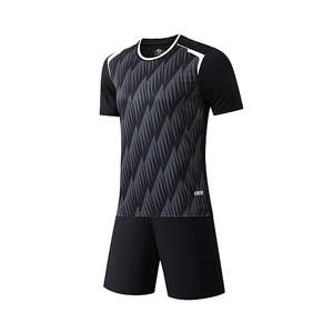 Ordine all'ingrosso in Stock maglie da calcio con loghi personalizzati dei giocatori nomi e numeri per la spedizione rapida - Product Image 2