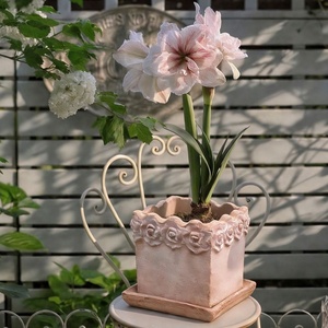 Vaso per <span class=keywords><strong>Fiori</strong></span> in Stile Romano Vintage con Rilievi in Ceramica Fatta a Mano, per Giardino <span class=keywords><strong>da</strong></span> Tavolo, <span class=keywords><strong>Balcone</strong></span> e <span class=keywords><strong>Piante</strong></span> Verdi <span class=keywords><strong>da</strong></span> Interno - Product Image 4