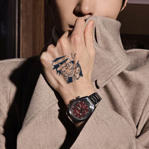 Autocollants Tatouages Temporaires Anime Juice Imperméables Haute Qualité pour Hommes Femmes Longue Durée Réalistes pour le Corps et les Fêtes Dos Main Bras - Product Image 1