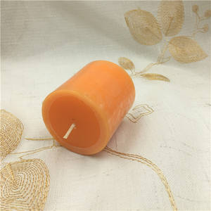 Bougie pilier artisanale : Ambiance durable pour toutes les occasions. - Product Image 6