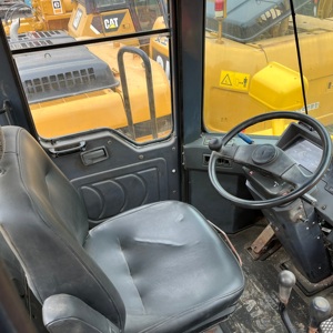 Cargadora de ruedas Komatsu WA380-5 de segunda mano, Komatsu WA300, WA320, WA380-3, WA380 de Japón en venta - Product Image 6