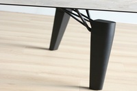Usine chinoise vend des tables à manger modernes de luxe léger sur mesure avec pieds en métal et plateau en verre trempé, meubles de salle à manger 6 places pour