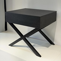 Table de chevet moderne de luxe minimaliste écologique faite à la main, 1 tiroir, placage de bois anthracite, frêne massif teinté, pour appartement et salon