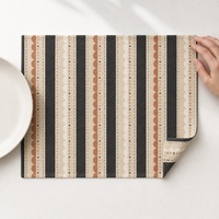 Set de table en lin et coton imprimé sur mesure 35x48cm |   Rayures scandinaves festonnées |   Impression numérique en gros