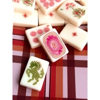 Luxuriöses Wild Mare Desert Rose Mahjong-Set mit 160 Steinen, handgefertigt aus Acryl, Designer-Kollektion für festliche Schachspiele