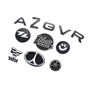 Металлические заготовки для табличек из алюминия с индивидуальным логотипом, тиснением, серебристым матовым покрытием и узором CD, поставляемые напрямую с завода, модные металлические таблички для динамиков - Product Image 1