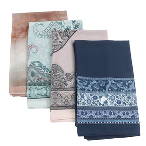 Pañuelo/Velo Elegante de Poliéster Chifón para Mujer, Estilo Malayo, Delgado, Largo, Suave y Transpirable, Estampado Premium, Ideal para Verano - ¡Venta Caliente! - Product Image 4