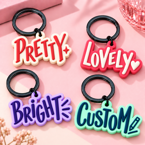 Llaveros de PVC Suave Personalizados con Letras en Relieve, Llaveros de Goma Personalizados para Regalos y Bolsos, Fabricación OEM ODM - Product Image 1