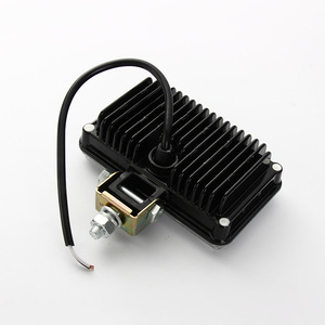 Faros LED cuadrados de 8 luces LED para excavadora, luz de techo para coche, luz de haz alto, voltaje personalizable 930 - Product Image 3