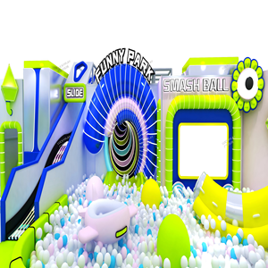 Aire de jeux intérieure de 800 m² pour enfants, design personnalisé d'usine, couleurs éclatantes, mur d'escalade <span class=keywords><strong>Mario</strong></span> attrayant, aire de jeux souple - Product Image 1