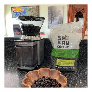 Flower Shape <b>Ceramic</b> Dog Food <b>Serving</b> <b>Bowl</b> Japanese Style Wooden Salad <b>Bowl</b> Wholesale Rates for Multiple Uses Multiple Dough - Product Image 1