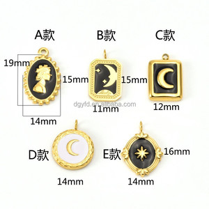 Fashion Jewelry Stainless Steel Enamel Pendant Necklace 18k Pvd Coated Waterproof Non-fading Moon Octagonal Star <strong>Queen</strong> Necklace - Product Image 5