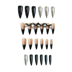 Ongles press-on de luxe faits à la main, noirs et argentés, avec décoration en dentelle et nœud, pour usage quotidien et soirées. Fournitures pour ongles. - Product Image 3