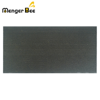 Nouveau prix bas : Feuilles de fondation en plastique Menger Bee, taille de cellule 5,4 mm, jaune et noir, modèle BS-5, garantie 2 ans