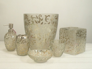 Glass <b>Bathroom</b> <b>Accessories</b> <b>Set</b> for Luxury Home Hotel Decorative <b>Bathroom</b> Use - Product Image 3