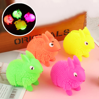 Jouet sensoriel Beejay en forme de lapin, anti-stress, animal moelleux, boule lumineuse clignotante en TPR, jouet à presser pour filles