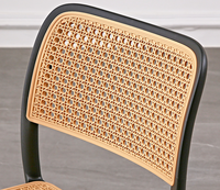 Chaises de salle à manger modernes empilables en plastique PP avec accoudoirs pour hôtel, appartement, salle de bain – Meilleures ventes