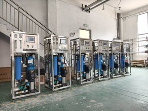 Machine commerciale économique de RO de purification d'osmose d'inversion de l'eau 1500GPD avec l'écran tactile - Product Image 6