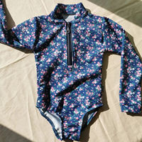 Maillot de bain une pièce à volants imprimé floral hawaïen, avec logo personnalisé, en tissu de haute qualité, collection 2026