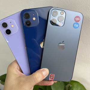 ขายส่งราคาถูก โทรศัพท์มือสองแท้ iPhone 12 Pro รุ่น 6GB RAM เวอร์ชั่นอเมริกา ขายดี - Product Image 1