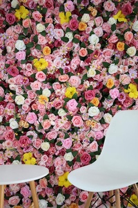 Decorazione Murale per Caffetteria/Bar con Fiori di Rosa Primaverili - Product Image 3