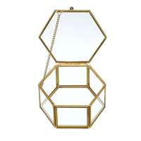 Boîte à bijoux hexagonale en verre transparent de qualité supérieure avec cadre en laiton, utilisée pour le rangement et la présentation de bagues et d'accessoires de bijouterie