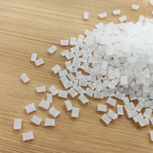 Particelle di plastica PA6 in Nylon PA ad alta stabilità termica con caratterizzazione in fibra di vetro 30% - Product Image 1