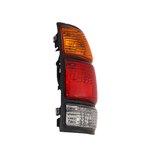 ไฟท้ายสำหรับ Toyota Tundra ปี 2000-2004 ของแท้ รุ่น R 81550-0C010 L 81560-0C010 - Product Image 4