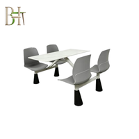 Meilleure vente du secteur : Table et chaises de cantine durables 4 places pour écoles, aires de restauration et salles à manger