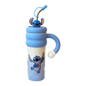 Gobelet isotherme Disney Stitch 20 oz avec paille et poignée pour enfants et adultes – Retour à l'école Été 2025 - Product Image 5