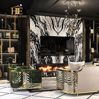 Fauteuils de salon de luxe italiens au design moderne et contemporain, fauteuil doré luxueux pour salon